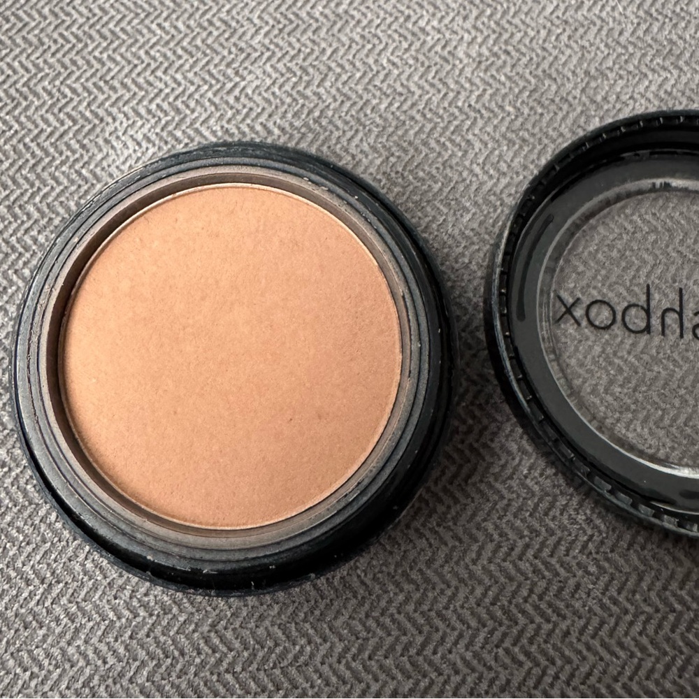 [Smashbox] Tan Setting Powder - Picture 3 of 3